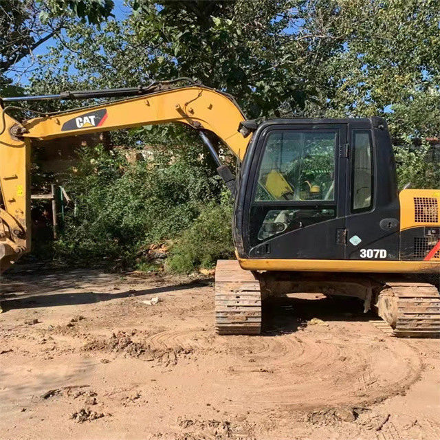 7トンのほぼ新しい 日本から輸入された クローラー掘削機 中古 改装 CAT 307 D
