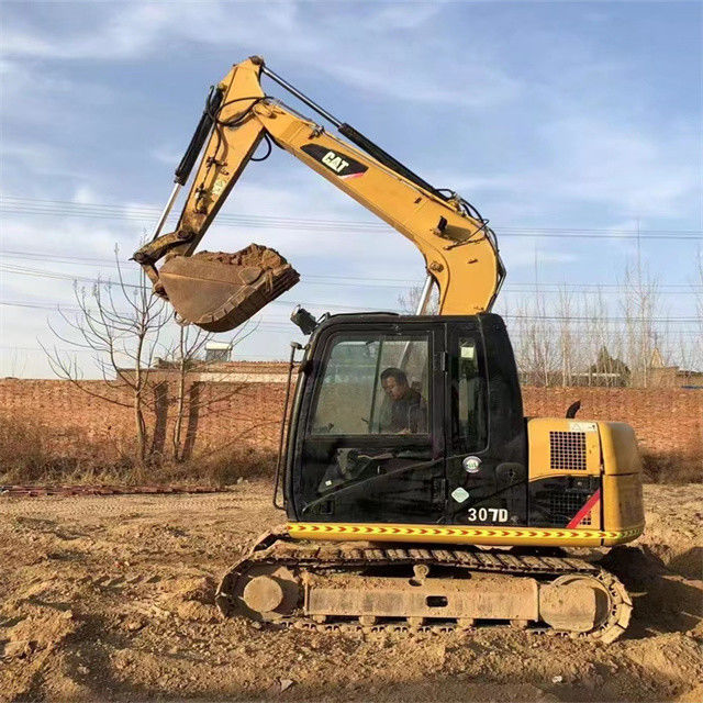 7トンのほぼ新しい 日本から輸入された クローラー掘削機 中古 改装 CAT 307 D