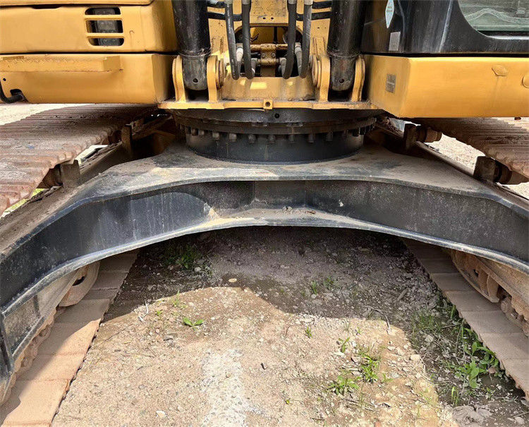 23トンの作業準備ができていて,経験豊富な使用済み 日本キャタピラー 323D