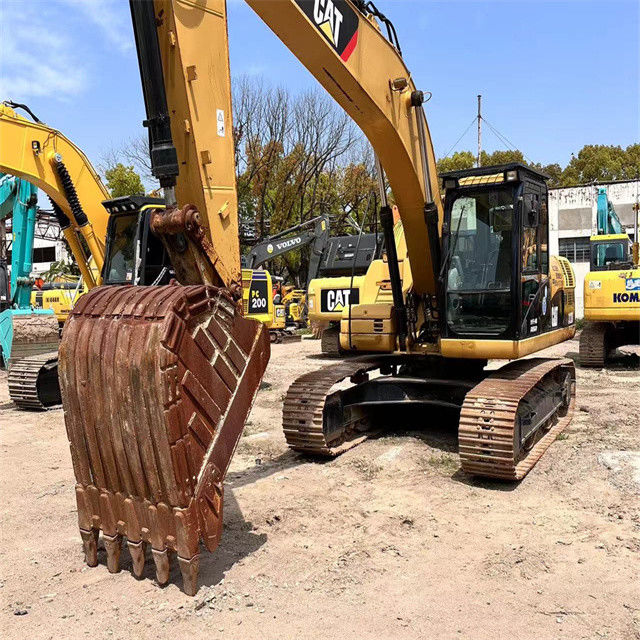 23トンの作業準備ができていて,経験豊富な使用済み 日本キャタピラー 323D