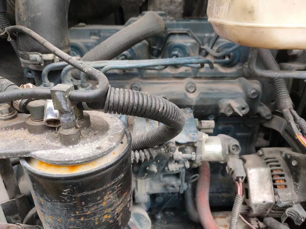 中古クボタ ミニ掘削機 クボタ Kx165 掘削機 中古 体重 5.54t