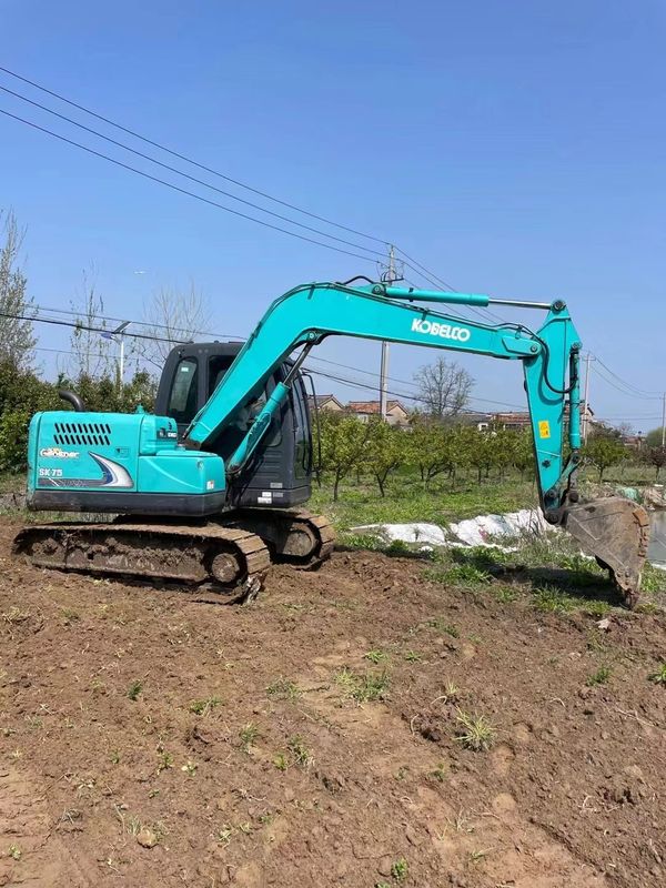 中古ミニ掘削機 KOBELCO SK75-8 掘削機 中古エンジン パワー 42kW