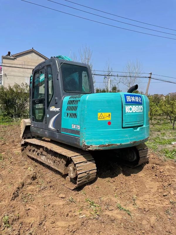中古ミニ掘削機 KOBELCO SK75-8 掘削機 中古エンジン パワー 42kW