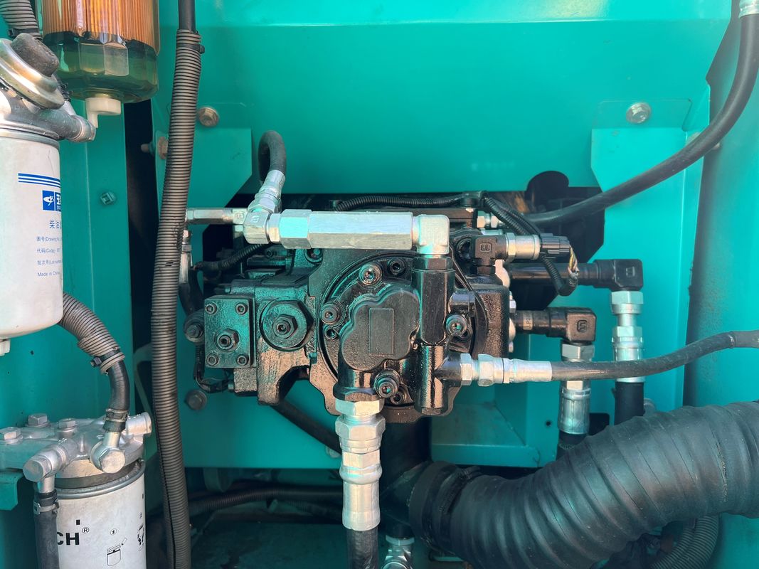 中古掘削機 コベルコ Sk140lc 8 クローラー掘削機 クレーン 重量 13.3t