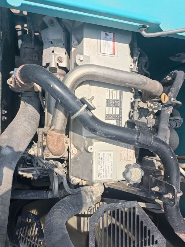 中古掘削機 コベルコ スク260lc 8 9 10 11 日本 中古掘削機 エンジン パワー 138kW