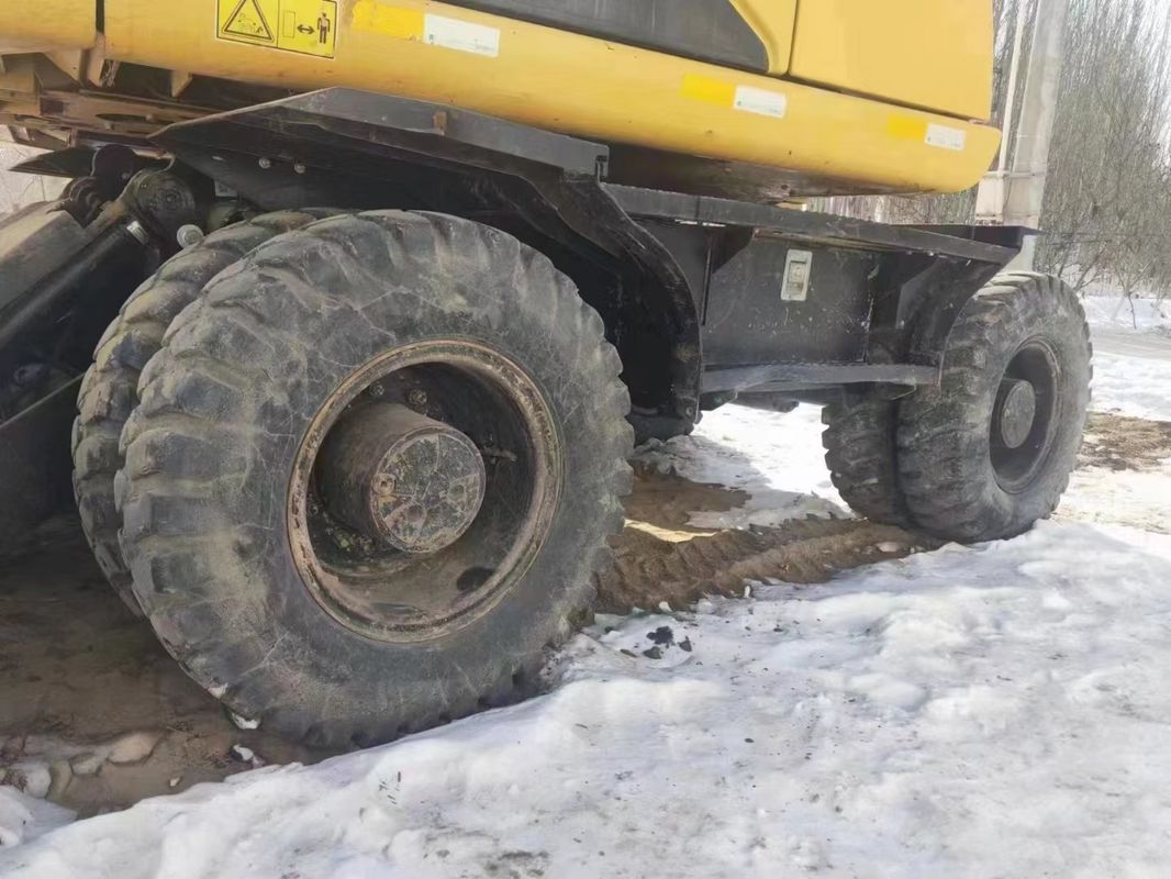 Caterpillar M315D 作業準備済み 低作業時間で良好な状態の車輪用掘削機
