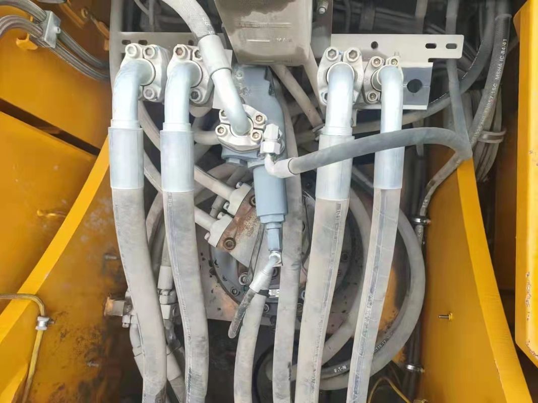 使用済み Liebherr R944 作業準備ができていて,経験豊富なドイツ産で,良好な状態です.