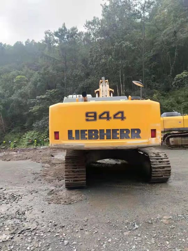 使用済み Liebherr R944 作業準備ができていて,経験豊富なドイツ産で,良好な状態です.