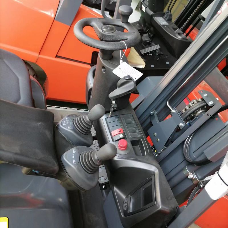 中国 中古 コンパクト電気フォークリフト リンデ CPDTフォークリフト エンジンのパワー 1.5-2トン