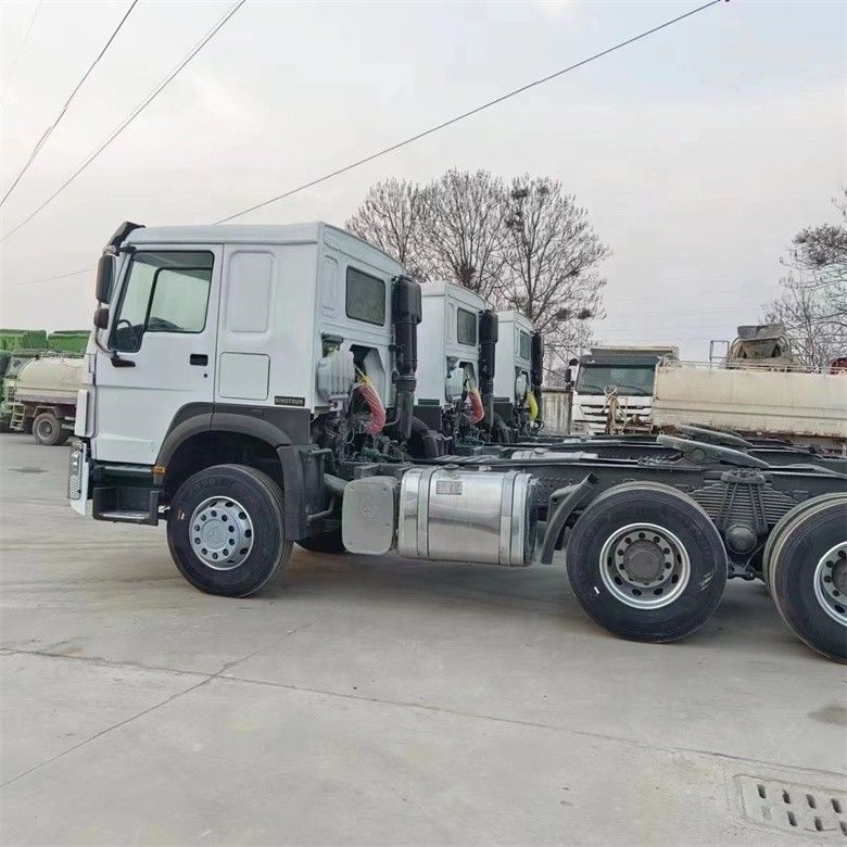 430 クラッチ モデル シノトラック トレーラー トラクター トラック ヘッドユニット 重荷トラック効率化