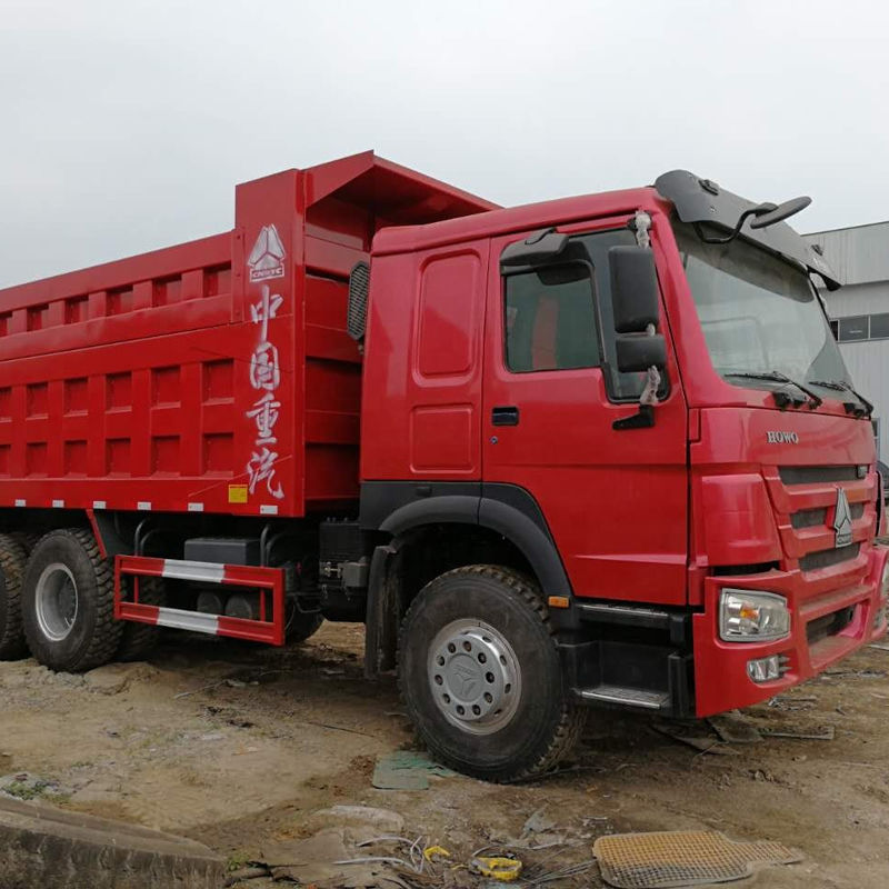中古 371hp ダンプトラック 中古 ホー 6x4 ターパートラック マルチメディアシステム 10ホイール