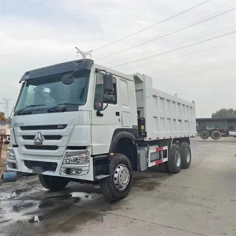 マルチメディアシステム 装備 6x4 ホウ ダンプトラック シノトラック 371 LHD 左方向