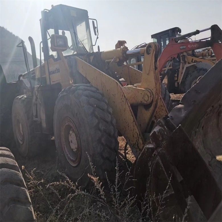 優れた2016年 コマツー WA470-3 輪載荷機 6.5立方容量 23トンの荷重 格安