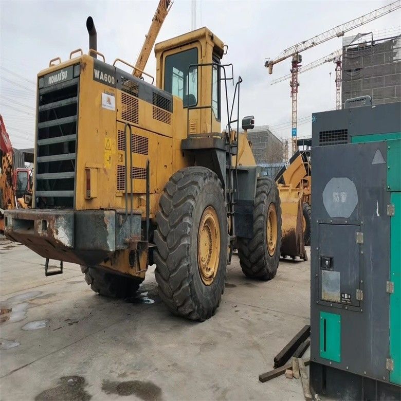 低労働時間 WA600-6 日本製 車輪積載機 機械重量 44000-44500 kg