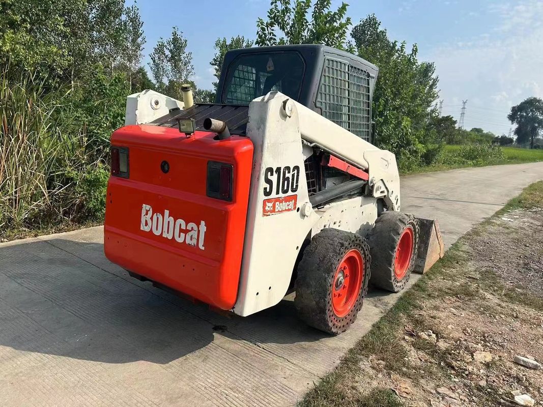 重作業用 4WD 輪載荷機 BOCAT S60