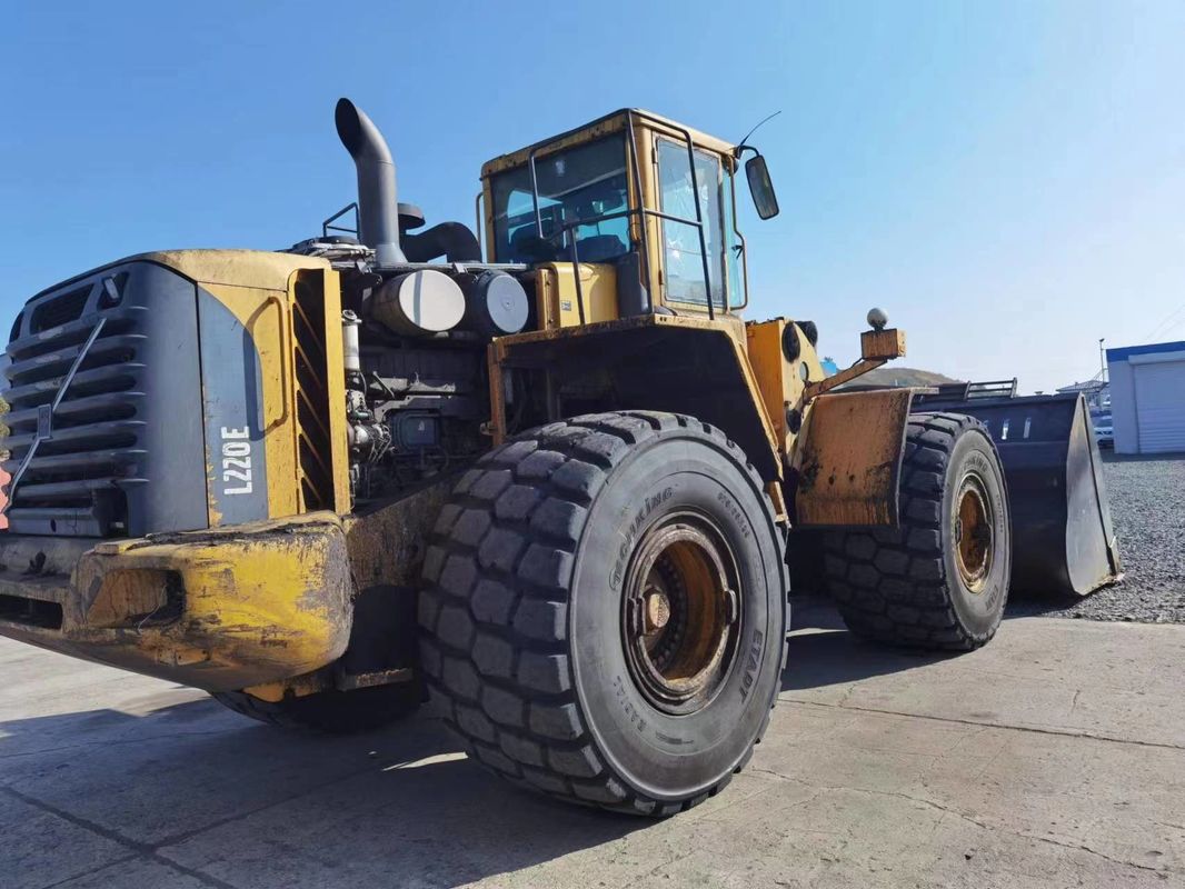4WD駆動型 中古ロード VOLVO L220E オリジナルデザイン 輪 スキッドステアロード 移動型