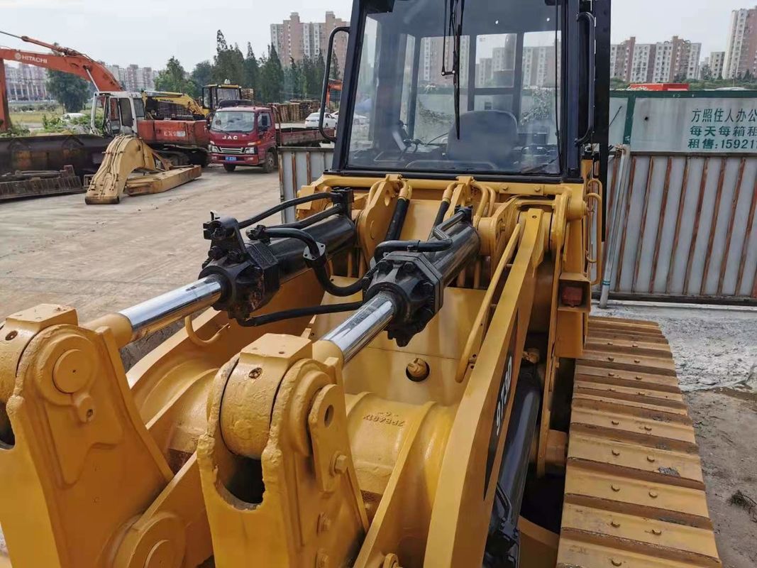 日本 滑らかで動くタイプの操作のための車輪ロード機 CAT 973