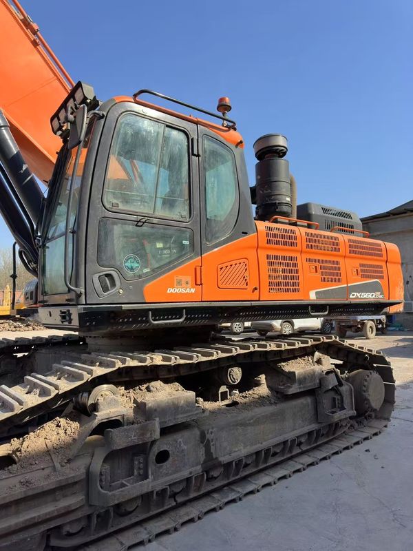 中古 ドーサン DX560LC クローラー掘削機 高品質の中古建築機器