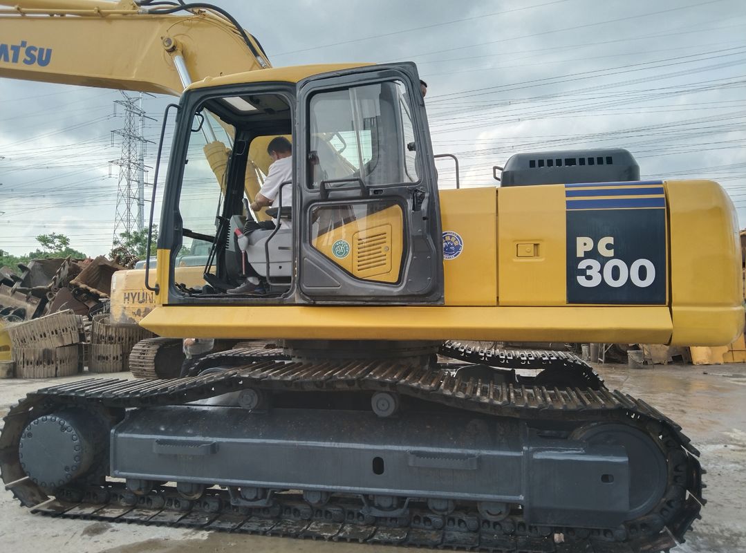 180 kW エンジンのパワーのコマツーPC300-7古着掘削機 水力クローラー掘削機