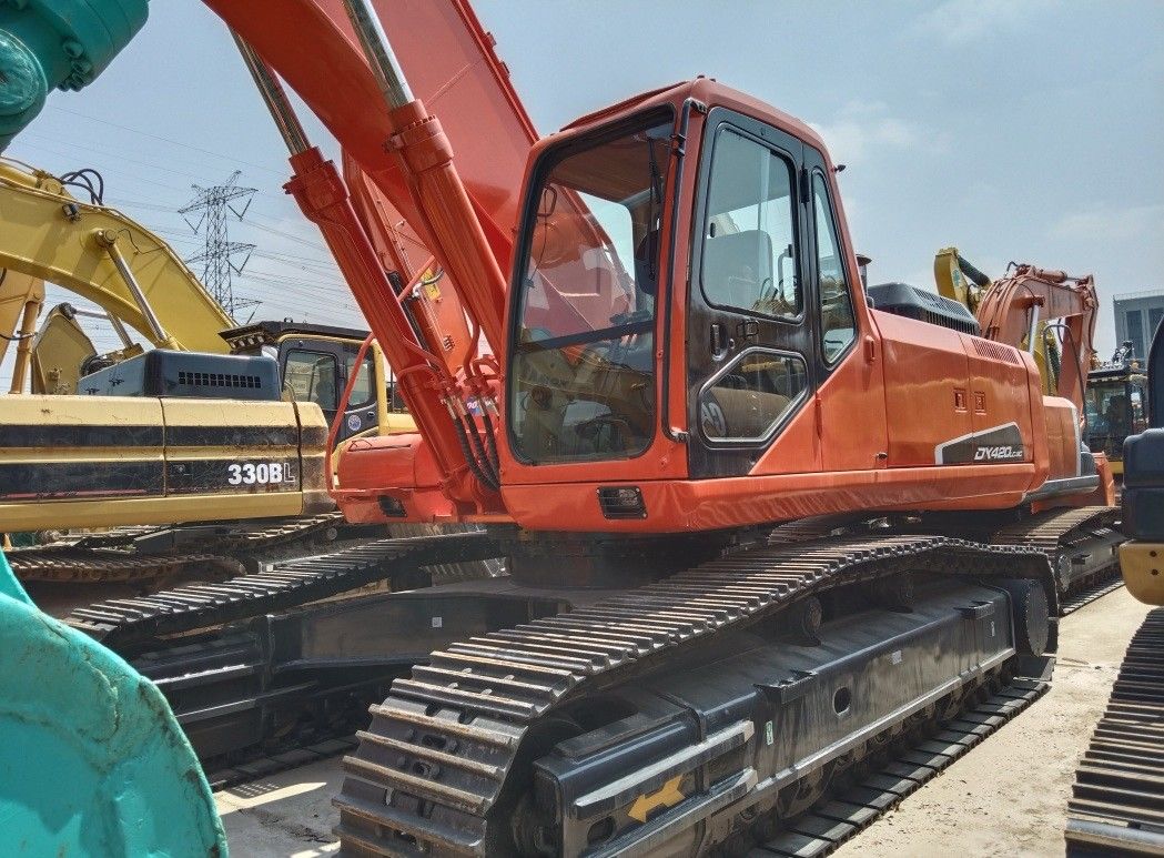 中古のDoosan DX420LC-9Cクローラー油圧ショベル販売 – 高品質中古油圧ショベル