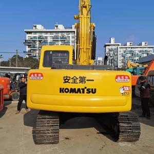 Used Komatsu PC 120-6 Crawler Excavator with 3000 Working Hours 63kW Power and 0.76m³ Bucket Capacity